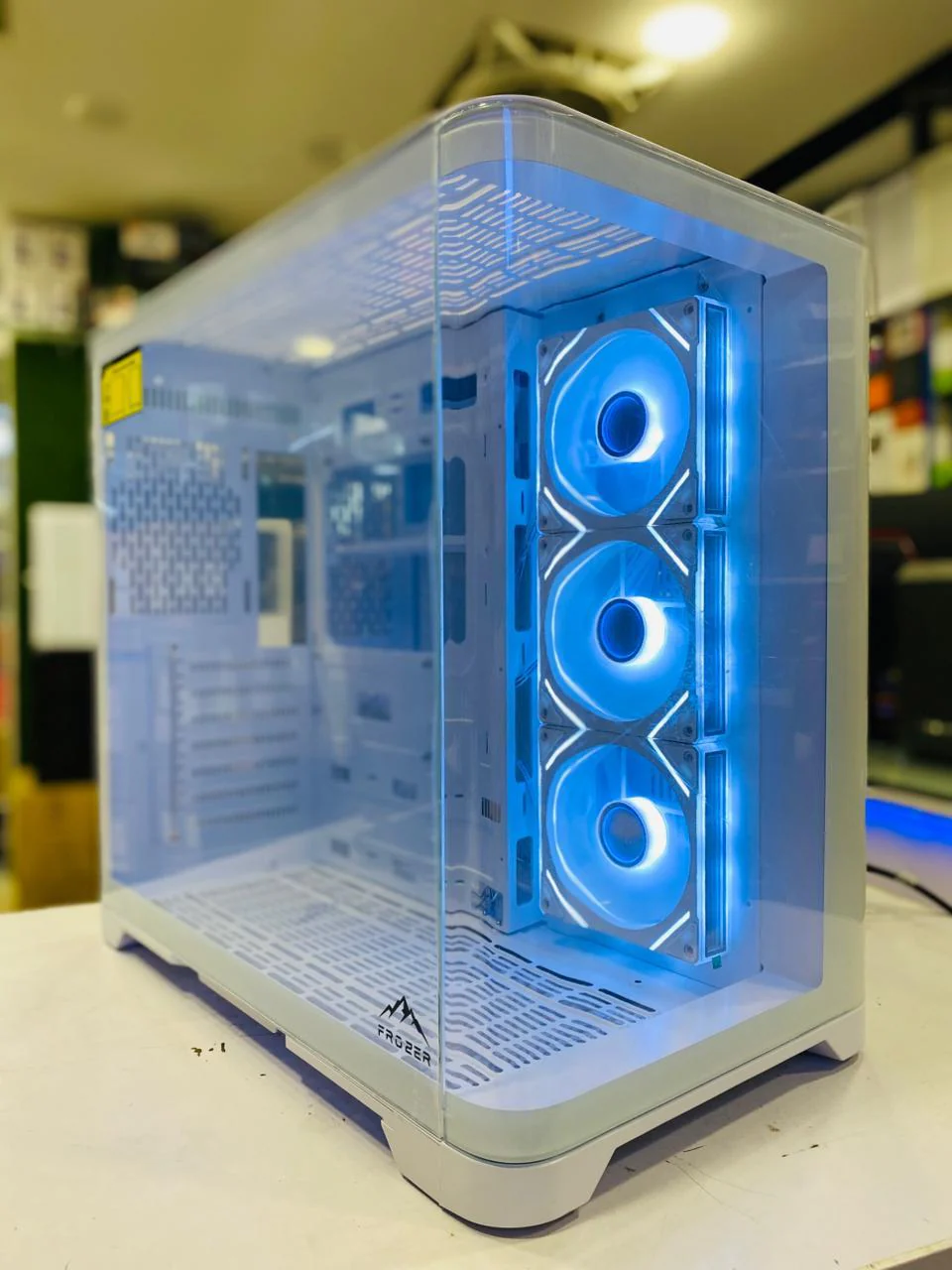 Frozer Casing Space MT ATX 3 Infinity Fan White