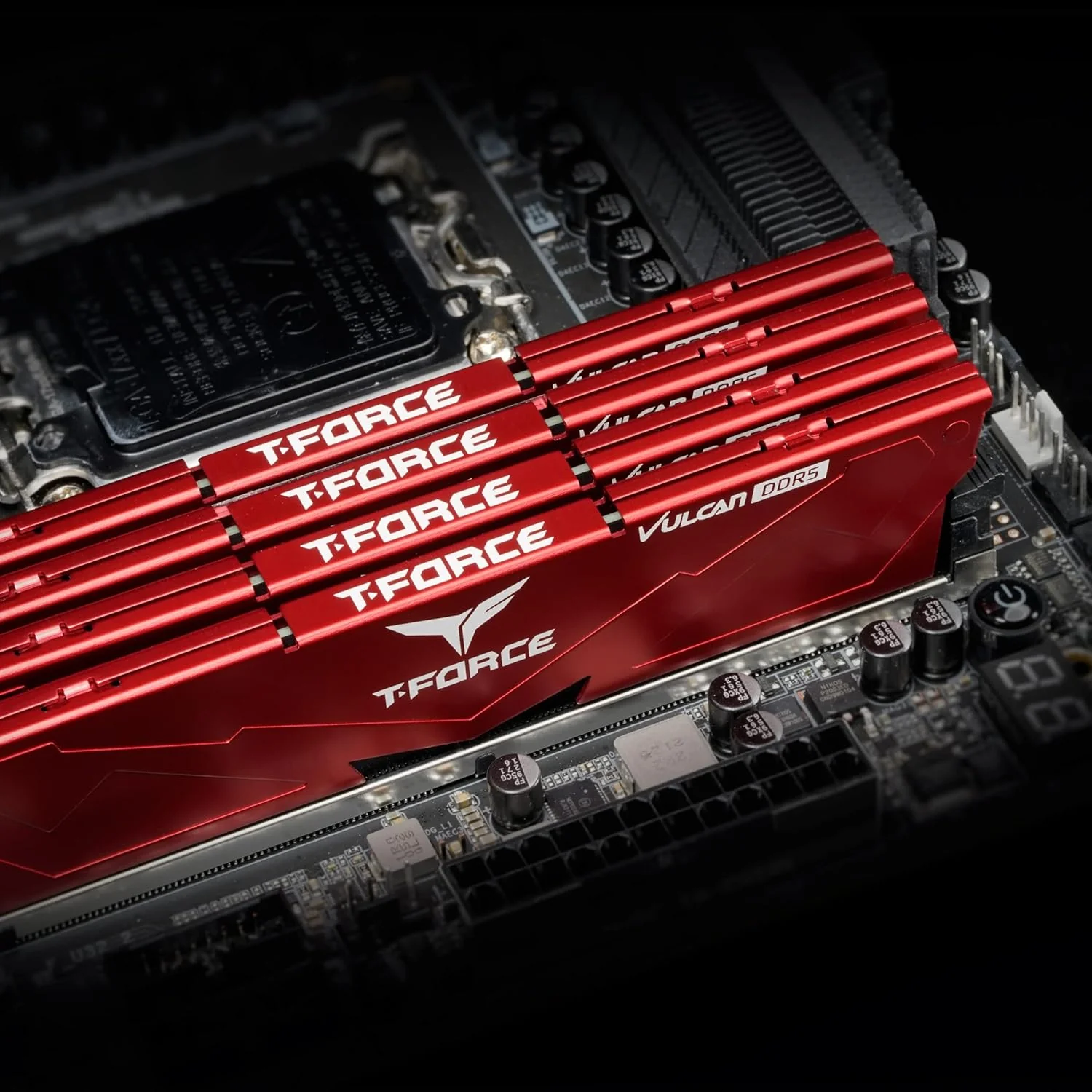TForce Desktop Ram Vulcan DDR5 32GB (2x16GB) 6000MHz CL38 Red - Image 2